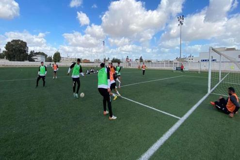 منتخب الشباب يرتدي الأحمر والأسود أمام تونس.. ويُنهي استعداداته بمران خفيف